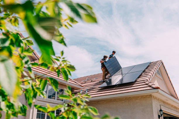 Best Emergency Roof Repair  in The Galena Territory, IL